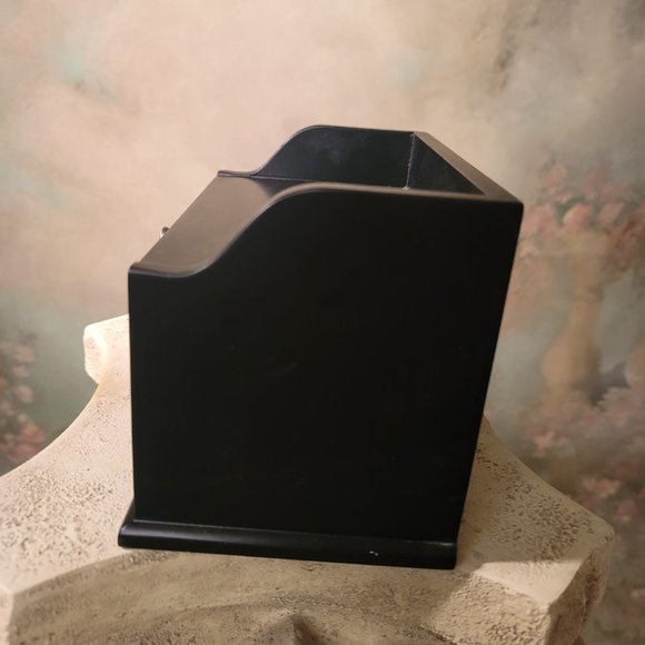 Charging Station Caddy Cord Organizer 2 Photo Door Folds Down Cords Tuck Away - Picture 8 of 12